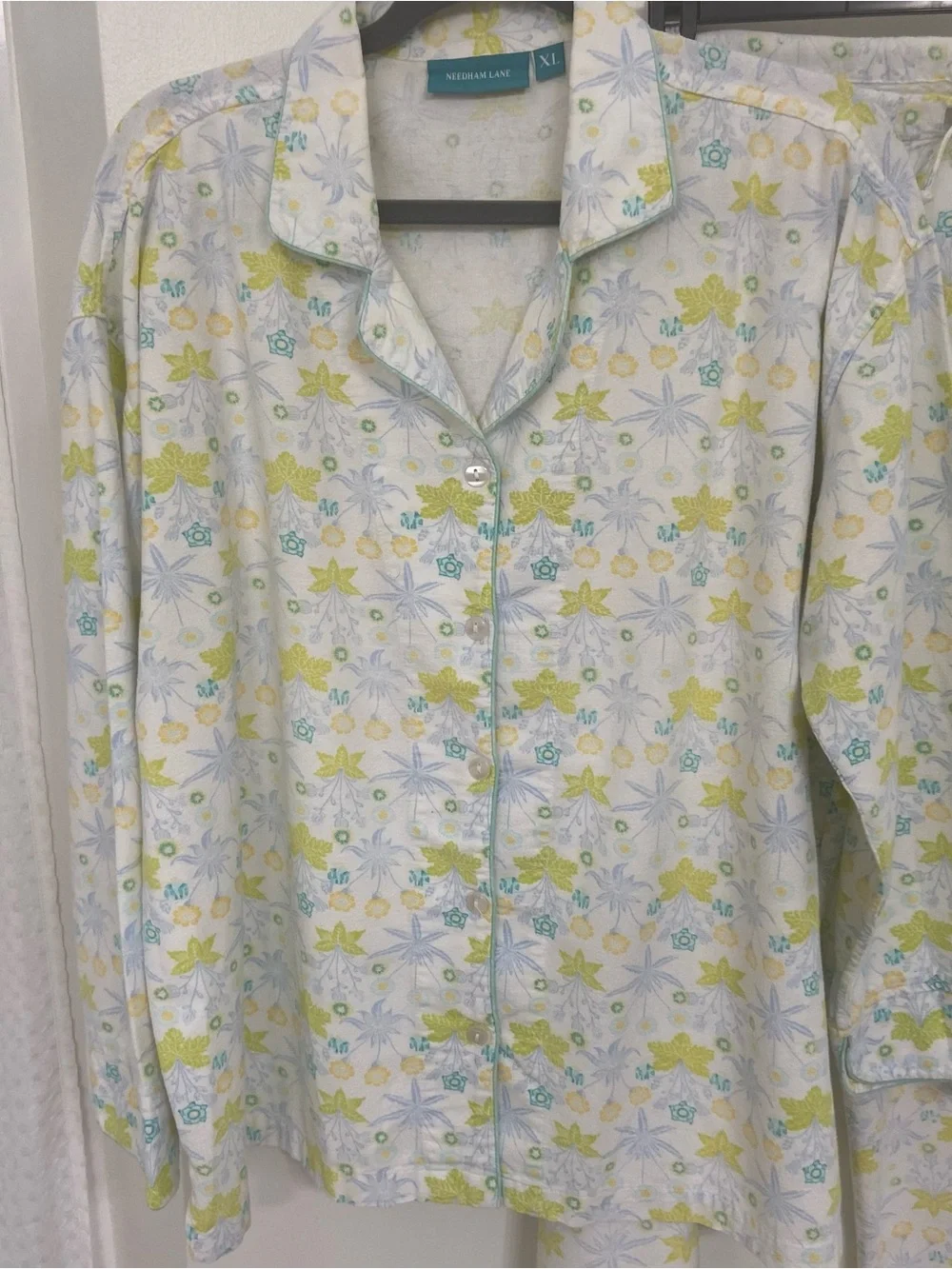 Needham Lane vintage 90’s Women’s Floral Pajama Set – Size XL cottagecore